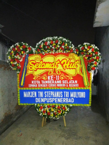 Bunga Papan Congratulation Katedral Kristus Raja Kupang